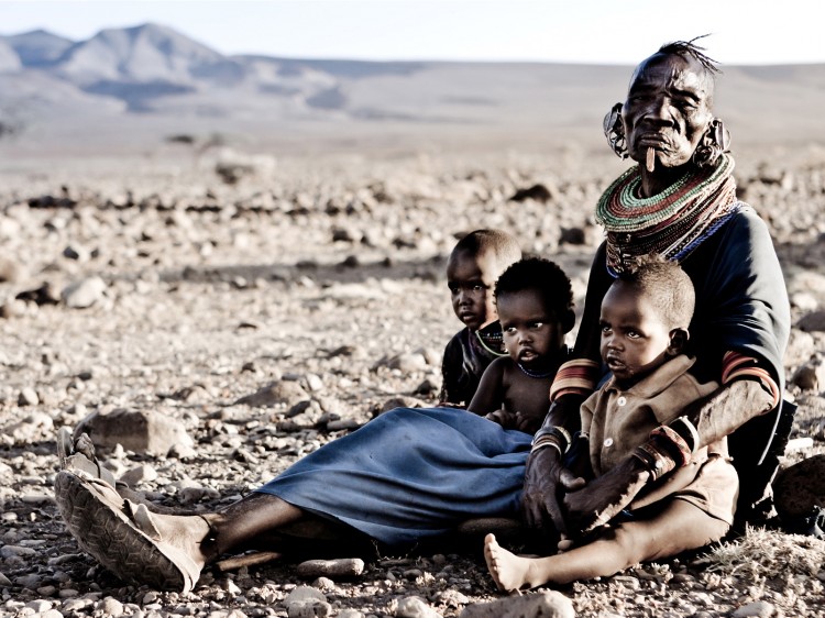 O povo Turkana vive ao redor do Lago Turkana no Quênia e Etiópia e serão seriamente afetados pela Represa Gibe III (Federica Miglio/Survival)