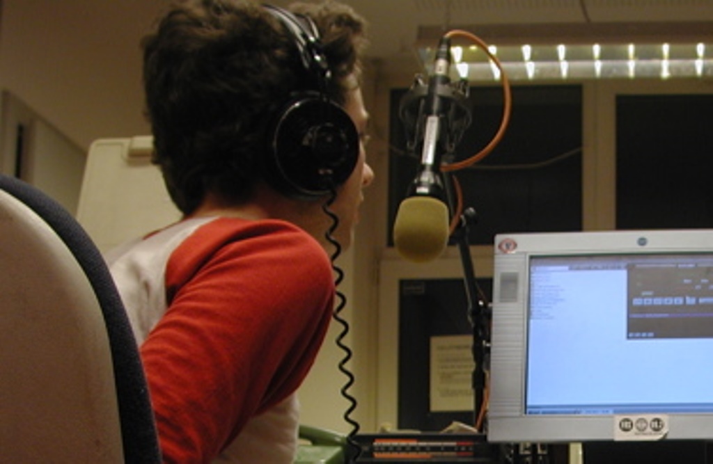 Radio USP apresenta programa didático sobre Radiojornalismo (Wikimedia Commons)