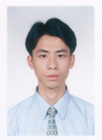 Huang Xiong, um praticante do Falun Gong que "desapareceu" em abril de 2003. Um grande número, mas desconhecido, de praticantes do Falun Gong foi "desaparecido" pelo regime chinês nos 14 anos de perseguição na China (Cortesia de Huang Wanqing)