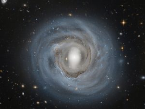 Espiral NGC 4921 (Hubble Legacy Archive, ESA, NASA)