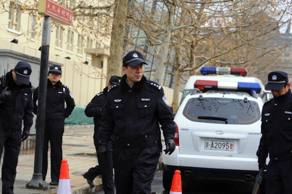 Forças de segurança pública chinesas relatam moral baixa