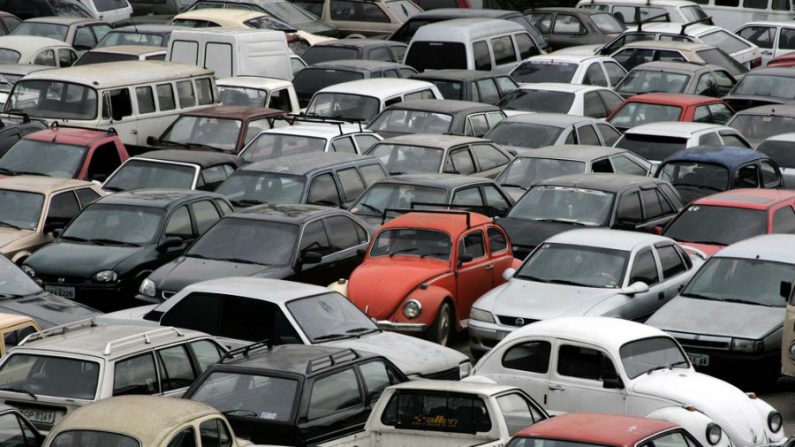 Governo de SP devolve IPVA a proprietários de veículos roubados em 2013
