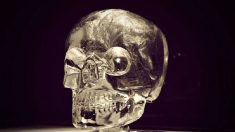 Conheça o antigo mistério dos crânios de cristal