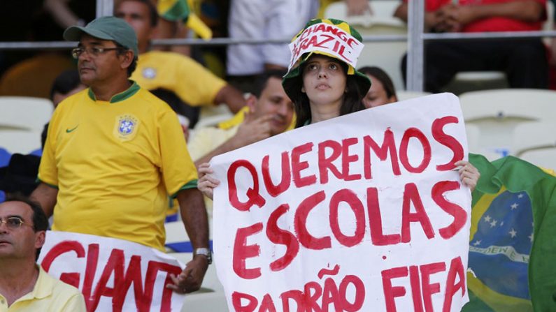 Os protestos em várias cidades brasileiras, ganharam repercussão internacional (Reprodução / EBC)