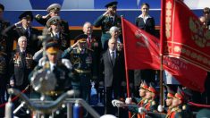 Kiev e Washington criticam visita de Putin à península da Crimeia