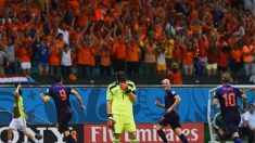 Holanda goleia Espanha na Fonte Nova por 5 a 1