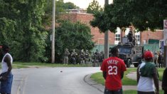 Estado do Missouri declara emergência na cidade de Ferguson