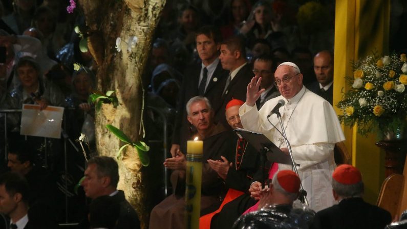 Papa Francisco está na mira dos terroristas jihadistas islâmicos, segundo serviço secreto italiano