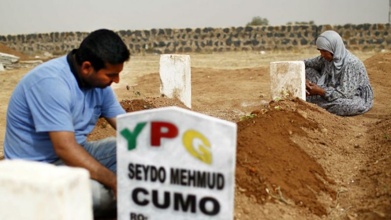 Grande Massacre iminente na Síria:  Estado Islâmico mata crianças e vende mulheres em Kobani