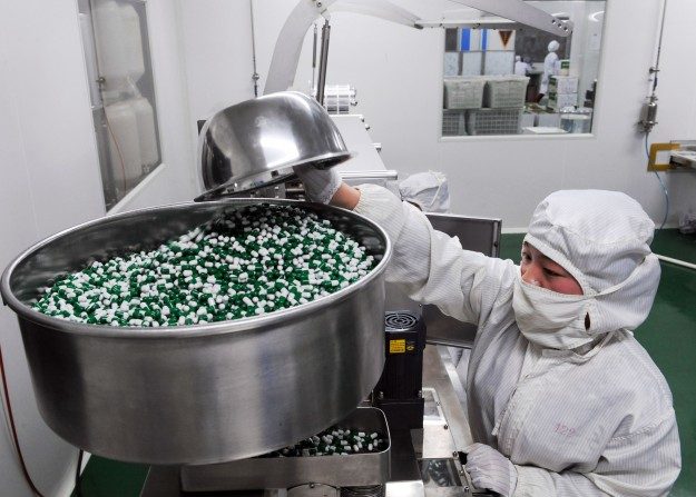 Cuidado com prescrição de medicamentos falsos contrabandeados da China
