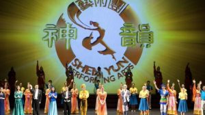 Shen Yun harmoniza dança tradicional chinesa com tecnologia nos palcos