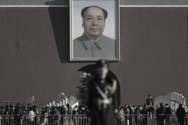 Apresentador de TV chinês pode ser severamente punido por caçoar de Mao Tse Tung
