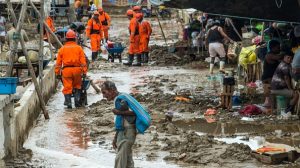 Peru segue com alerta de chuvas fortes após 79 mortes