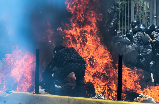 Venezuela: opositores denunciam 15 mortes durante votação da Constituinte