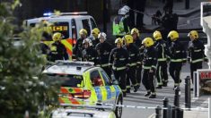 Terroristas explodem bomba em trem lotado em Londres: 22 feridos
