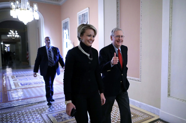 Senado dos EUA aprova lei de reforma fiscal