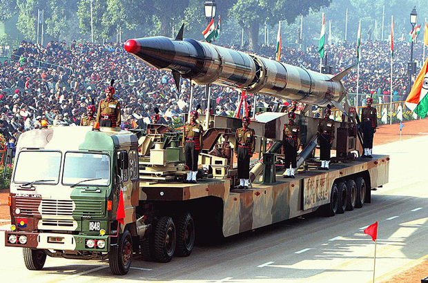Índia testa míssil balístico nuclear Agni-V