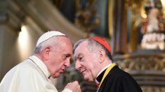 Vaticano do Papa Francisco está ‘fazendo acordo com o diabo’, afirma dissidente chinês