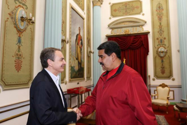José Luis Rodríguez Zapatero (esq.) e Nicolás Maduro (Twitter)