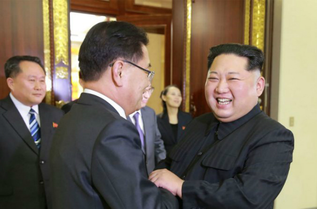 Coreia do Norte quer dialogar com EUA e desnuclearizar península, diz Seul (Vídeo)