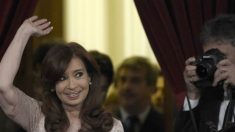 Ex-presidente da Argentina Cristina Kirchner irá a julgamento por encobrir ataque à AMIA