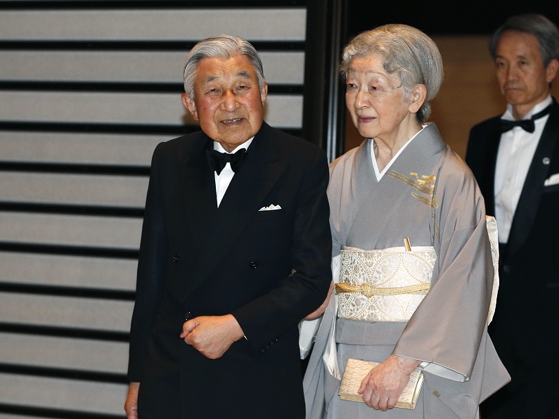 Japão cria escritório especial para planejar abdicação de Akihito