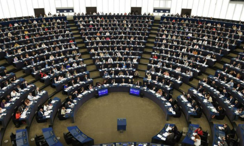 União Europeia aprova resolução que defende Taiwan contra ameaças da China
