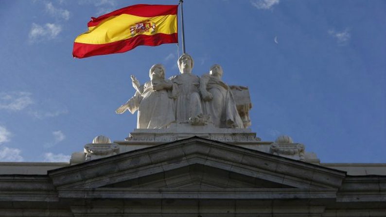 Socialistas contradizem objetivos de reaplicar Jurisdição Universal na Espanha