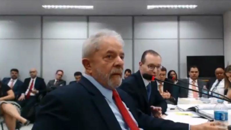 Após dois votos contra liberdade de Lula, pedido de vista adia julgamento no STF