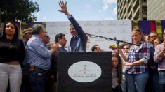 Brasil reconhece Guaidó como presidente interino da Venezuela