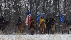 “Cowboys For Trump” cavalgam para Washington em apoio ao presidente e à segurança nas fronteiras