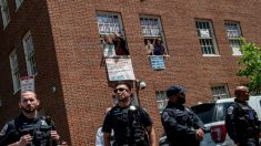 USA retiram ativistas e Venezuela recupera sua embaixada em Washington