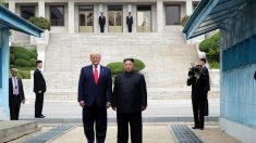 Trump se torna o primeiro presidente americano a colocar os pés na Coreia do Norte