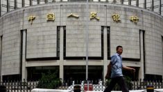 Banco Popular da China reduz ativos em moeda estrangeira em um terço
