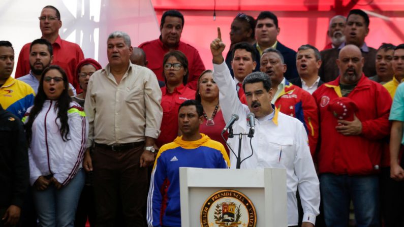 Maduro tem cerca de 200 cubanos como guarda pessoal, diz ex-oficial de inteligência da Venezuela (Vídeo)