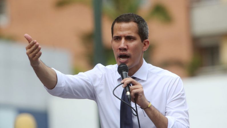 Guaidó denuncia sequestro e tortura de dois membros de seu corpo de segurança