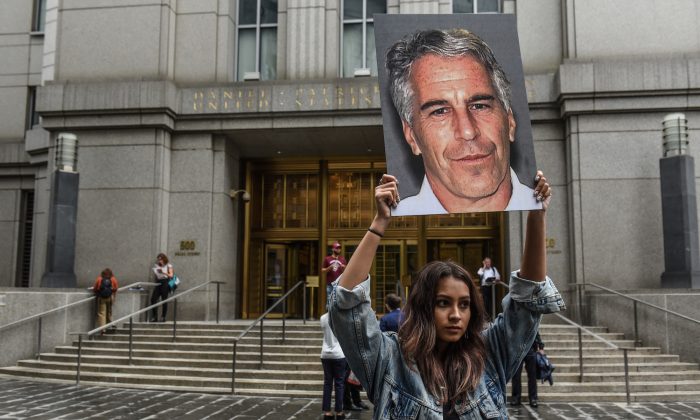 Vítimas de Epstein poderão receber indenização de um fundo de US$ 630 milhões
