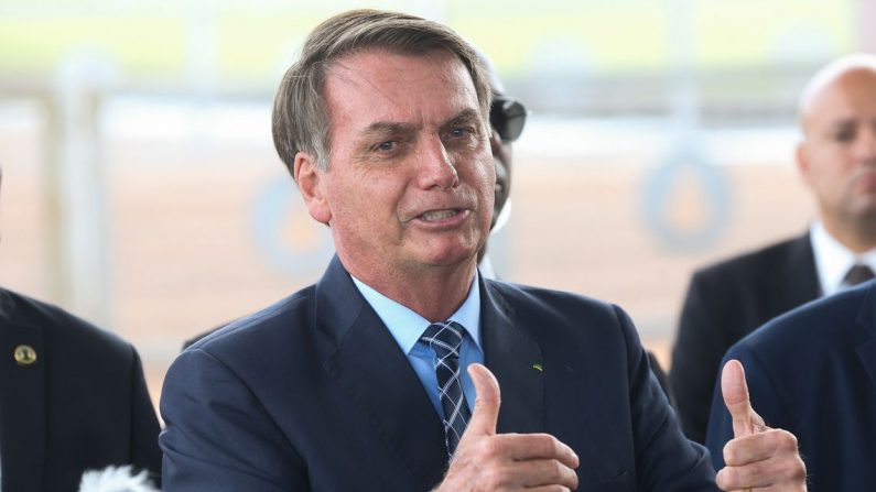 Reforma administrativa está pronta, diz Bolsonaro