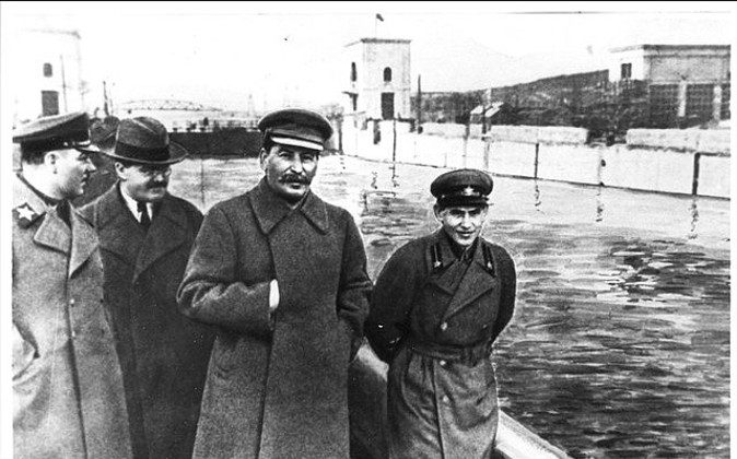Revisitando o Grande Expurgo de Stalin: uma era de terror e repressão extrema