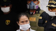 Keiko Fujimori é libertada sob fiança e passa por teste de COVID-19