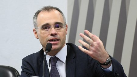 André Mendonça é eleito ministro titular do TSE no lugar de Alexandre de Moraes