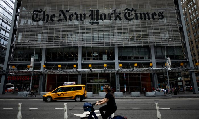 The New York Times remove anúncios de propaganda chineses