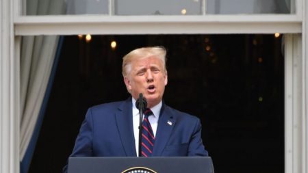 Trump declara um ‘dia histórico para a paz’ durante a assinatura dos acordos do Oriente Médio