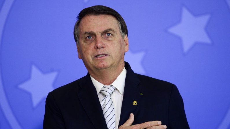 Bolsonaro inaugura obra de adutora em Pernambuco