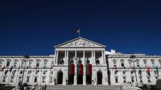 Parlamento português aprova lei da eutanásia