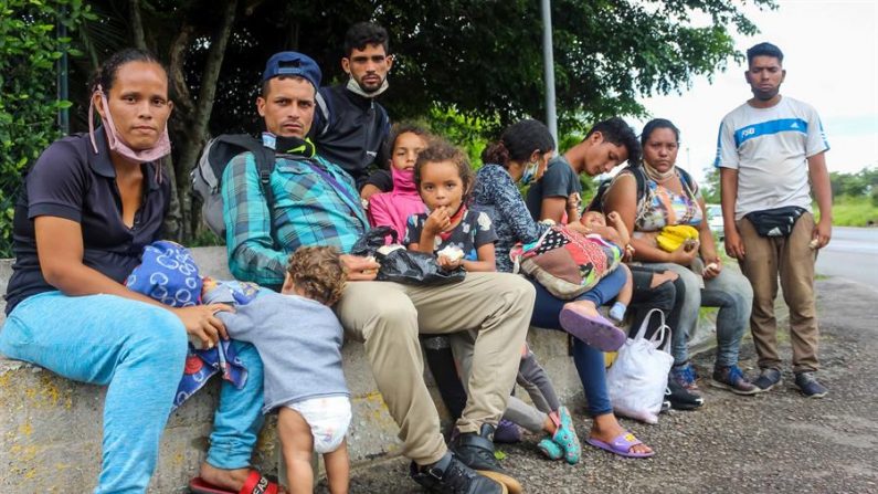 Brasil simplifica procedimento para venezuelanos obterem residência no país