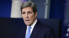 John Kerry nega alegações de que informou Irã sobre ataques israelenses