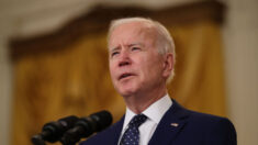 Governo Biden deixa de multar imigrantes ilegais que não deixaram os EUA e cancela dívidas