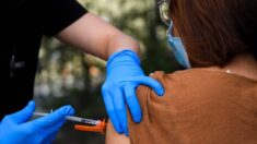 CDC está investigando inflamação no coração em adolescentes e adultos jovens vacinados contra Covid-19