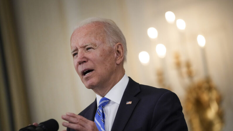 O presidente Joe Biden fala sobre a recuperação econômica do país na Casa Branca em Washington em 19 de julho de 2021 (Drew Angerer / Getty Images)
